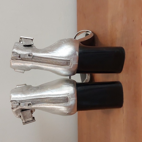 Rag & Bone Silver strappy heels, Size 40 - Picture 4 of 8